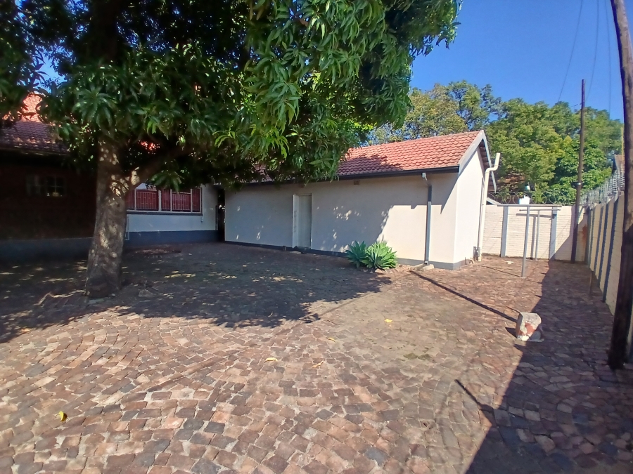 Commercial Property for Sale in Rustenburg Central North West